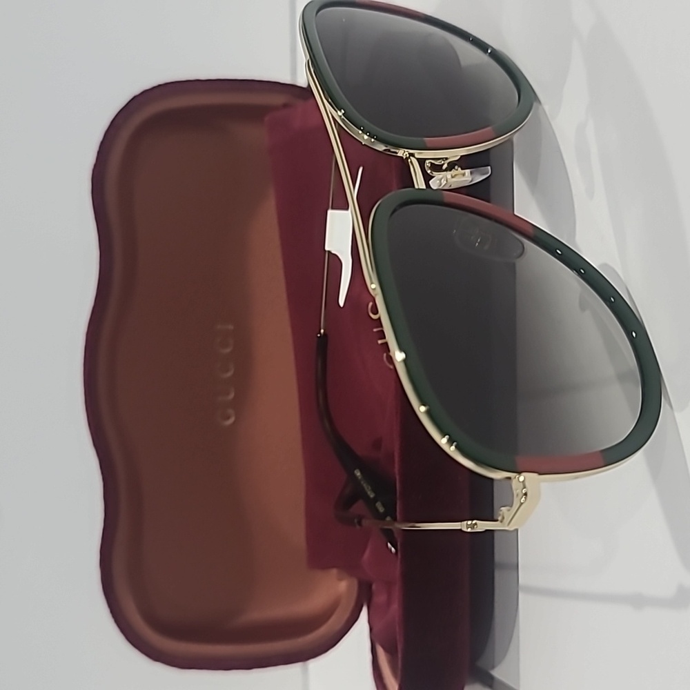 ✅ Gucci GG0062S Sunglasses Complete Set NEW (Case, Cloth, Authenticity) ⭐NEW - Picture 17 of 17